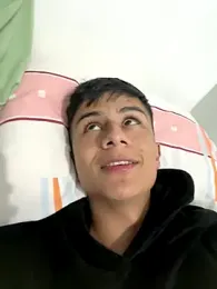 Fernandoo_Oficial webcam model stream image