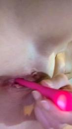 Lara33000 webcam model stream image