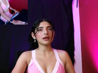 Violeta Thomson webcam model stream image