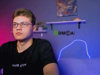 lucas-long webcam model stream image