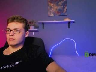 lucas-long webcam model stream image