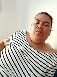 yaneth_ webcam model stream image