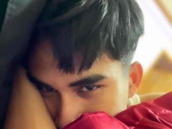 PrinceReid webcam model stream image