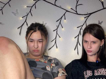ZoyaVikki webcam bongacams model stream image