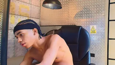 AlanCutee webcam model stream image