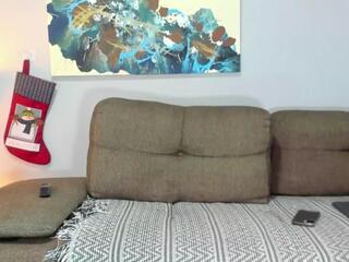 Calix Snake webcam model stream image