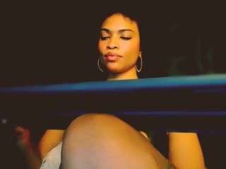 tiaramace webcam model stream image