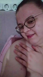 NIKIJOANA webcam model stream image