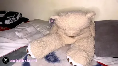 Antonhyjared webcam model stream image
