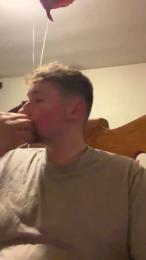 Tomishim webcam model stream image