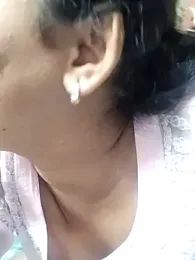 Aditi1996 webcam model stream image