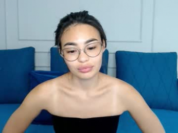 little_v1rgin_angel webcam model stream image