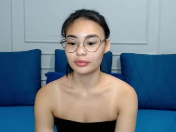 little_v1rgin_angel webcam model stream image