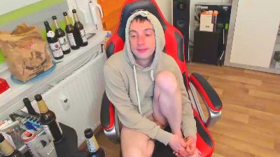 tonibiteen21 webcam model stream image