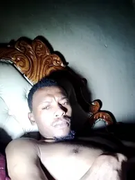 Capsuleeee webcam model stream image