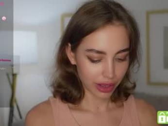 fluffy_angel webcam model stream image