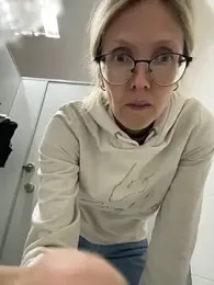 MollyStory webcam model stream image