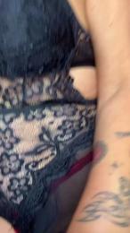 charlotte_milf3 webcam model stream image