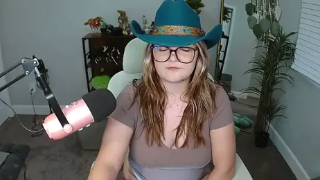 Briieverly webcam model stream image