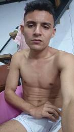 hot_latin20CM webcam model stream image