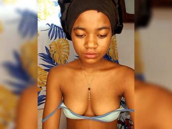 Chanel95 webcam model stream image