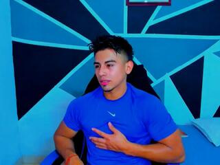 Vinny Oliver webcam flirt4free model stream image
