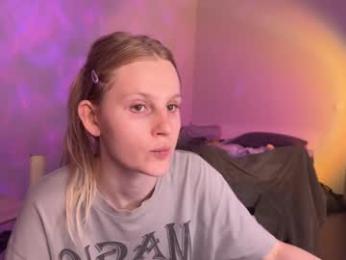 worldofllove webcam model stream image