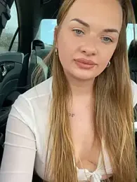 ElenaRebelle webcam stripchat model stream image