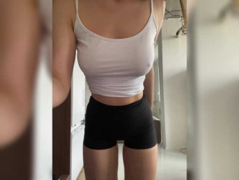 Lolichka20 webcam bongacams model stream image