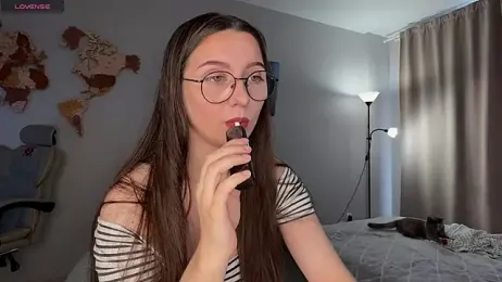 wwow_meow webcam model stream image