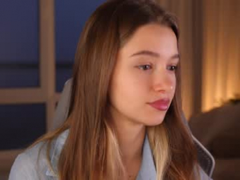 little_poetry webcam chaturbate model stream image