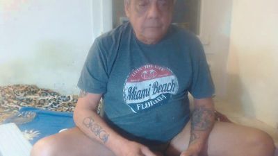 crownman webcam model stream image