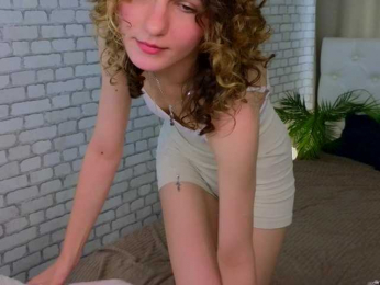 AetheriaBloom webcam model stream image