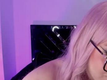 your_littlepervert_ webcam model stream image