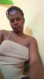 Sweetbeibi webcam model stream image