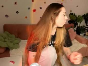 thisisamelia webcam model stream image