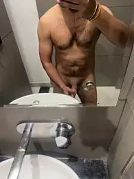 Vibrator2509 webcam model stream image