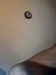 Tishrella6 webcam model stream image