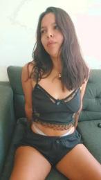 DarkhoneyX webcam model stream image