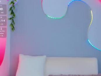 sophiee_s webcam model stream image