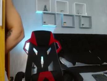 tyler_hank1 webcam model stream image