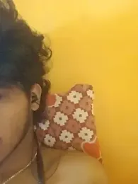 CosmicEmuu webcam model stream image