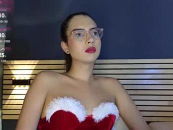 sarasaenz_99 webcam model stream image