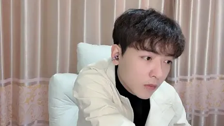 xiaoxiao1025 webcam model stream image