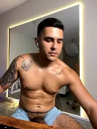 big-tyler webcam model stream image