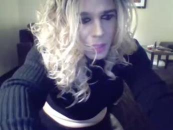 daniellledancing webcam model stream image