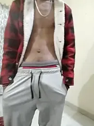 alone_-_deep webcam model stream image