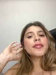 _Alice_1 webcam stripchat model stream image