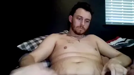 Cloudyydayzz webcam model stream image