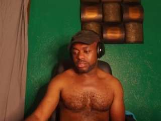 djray10 webcam model stream image